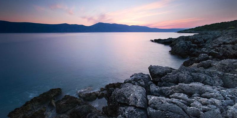 中国苗族100：探寻千年民族的独特魅力与民族特色